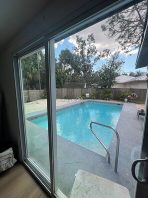 Pool - Cozy 2-bedroom house in charming Sarasota (Sarasota)