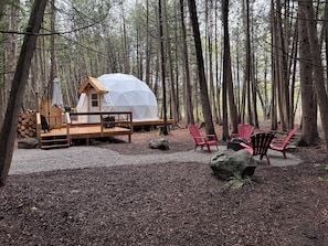 Unclassified image, 5 of 22, button - The Bonne Chere Geodesic Dome - Waterfront Glamping in the Ottawa Valley (Eganville)