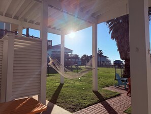 Terrace/patio - Bolivar Beachside Getaway (Crystal Beach)