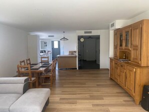 Image sans description, 4 de 7, bouton