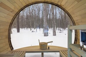 Interior - Luxury Chalet, Barrel Sauna, Hot Tub & Game Room | Sleeps 8 (Pocono Pines)