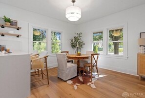 Imagen sin descripción, 5 de 6, botón