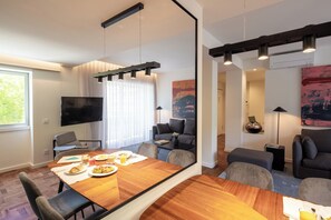 Dining - Premium 2BR Apartment in Avenidas Novas, Lisbon | Balcony & Included Services (Lisboa)