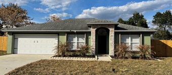 Stylish Lake Wales home with a giant chess set