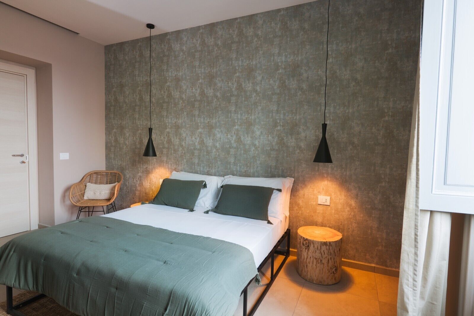 Camera doppia, vista montagna | Una scrivania, Wi-Fi gratuito