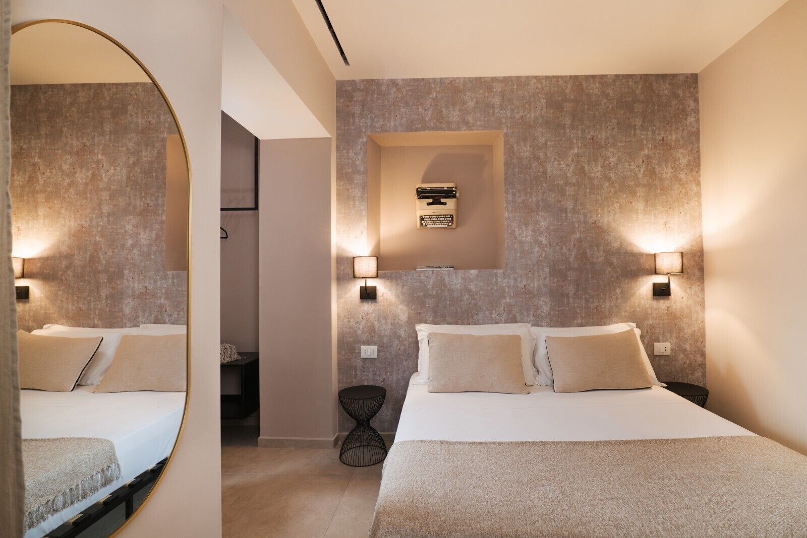 Doppelzimmer, Balkon, Bergblick | Schreibtisch, kostenloses WLAN