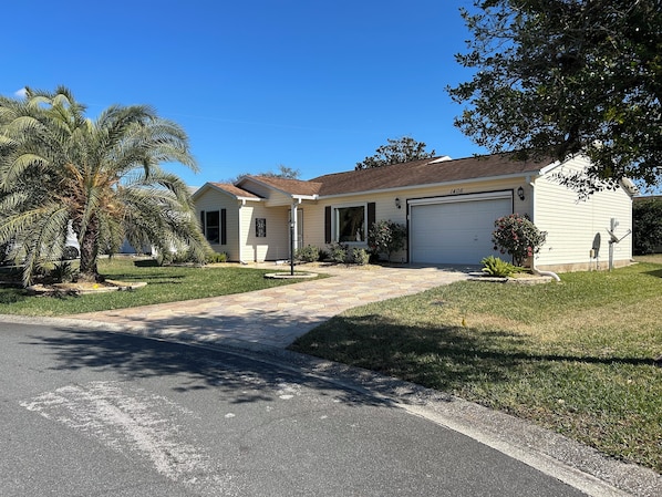 Immagine non classificata, 1 di 21, pulsante