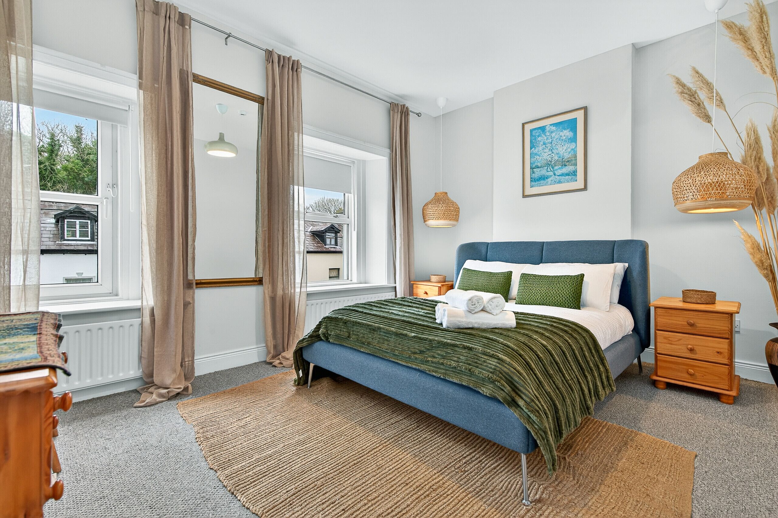 2 habitaciones, tabla de planchar con plancha y wifi gratis 