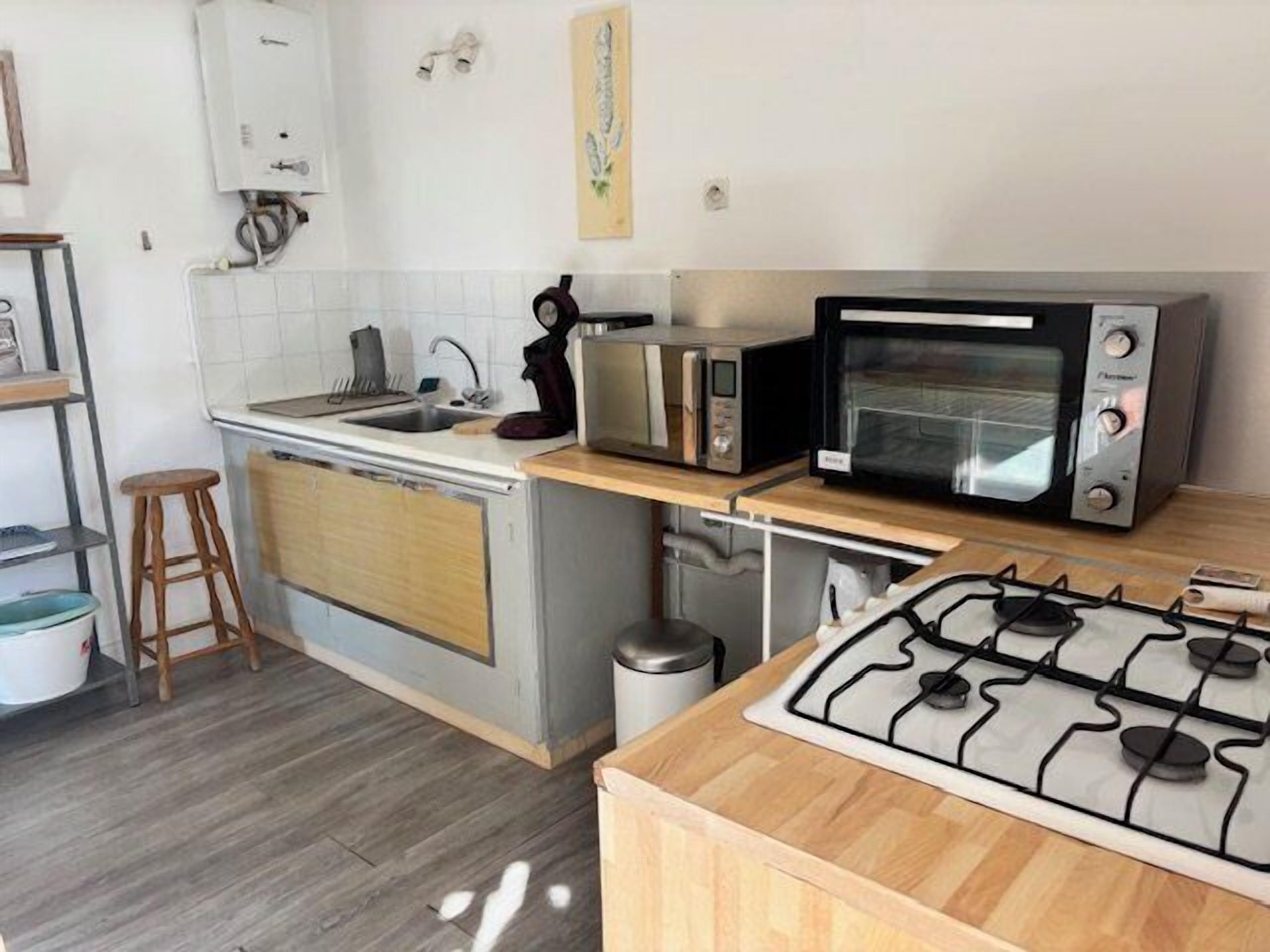 Fridge, microwave, cookware/dishes/utensils