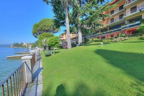 Nicht klassifiziertes Bild, 4 von 14, Schaltfläche