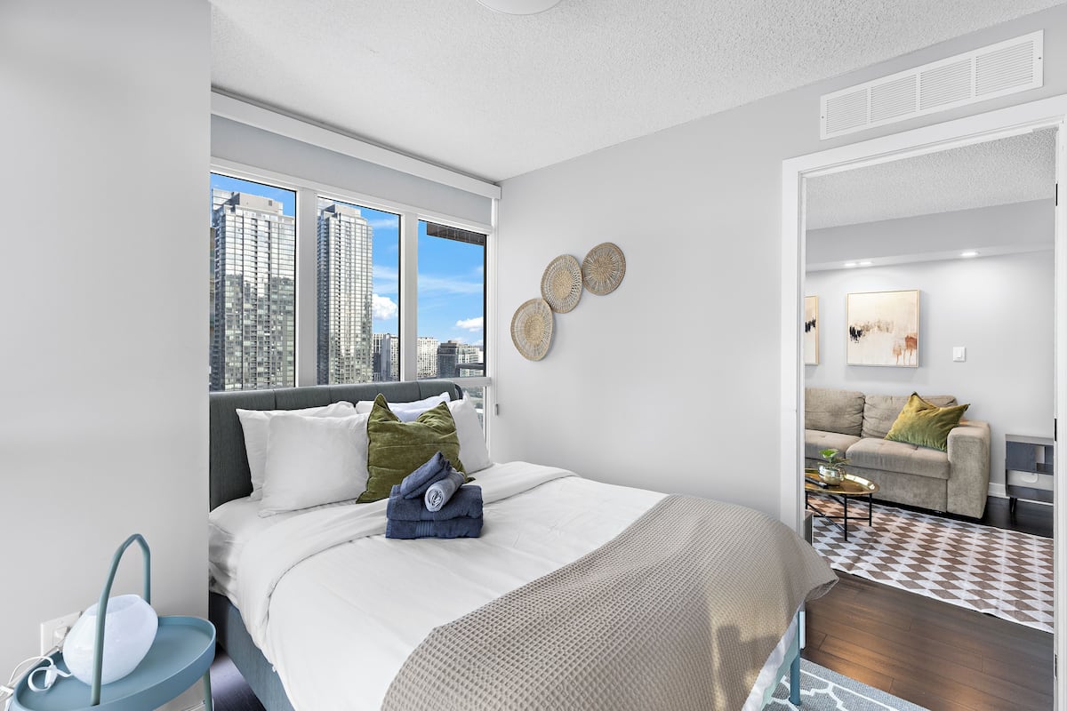 Deluxe Apartment, City View | Desk, laptop workspace, iron/ironing board, free WiFi