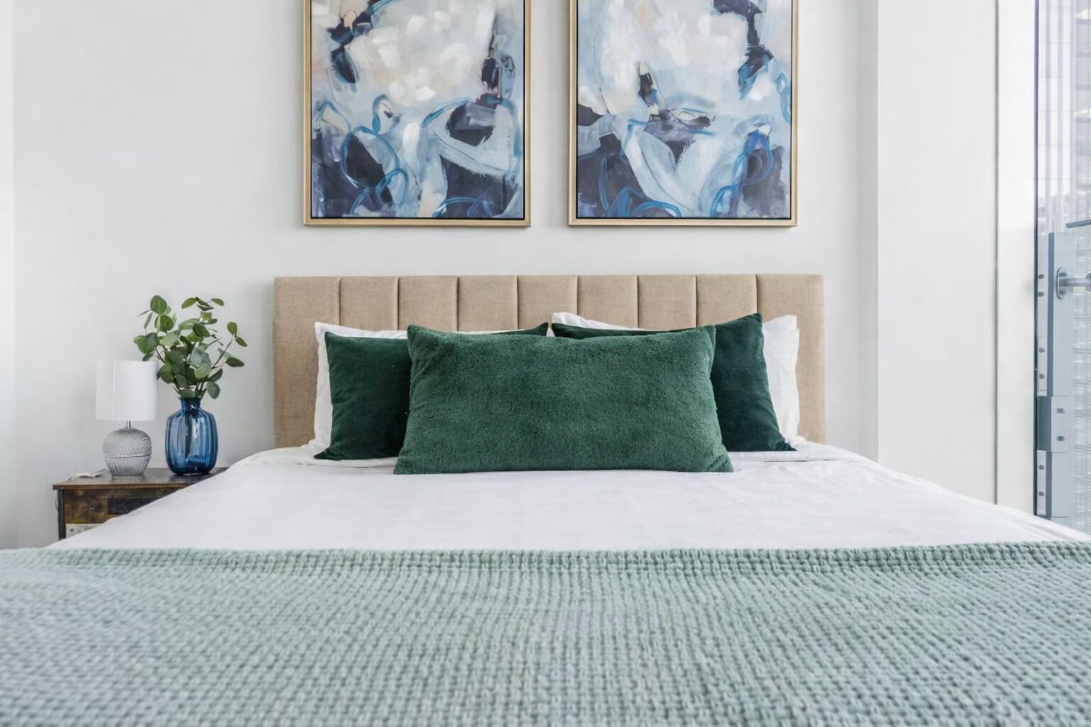 Comfort-huoneisto, kaupunkinäköala | Työpöytä, kannettavalle tietokoneelle sopiva työtila