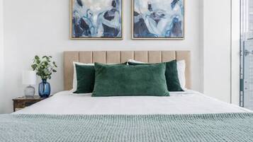 Comfort-huoneisto, kaupunkinäköala | Työpöytä, kannettavalle tietokoneelle sopiva työtila