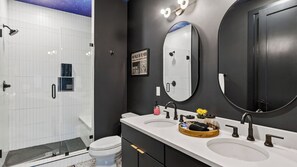 House (2 Bedrooms) | Bahagian dalam