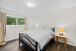 5 chambres, fer et planche à repasser, accès au Wi-Fi (inclus)