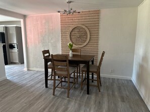 Unclassified image, 3 of 15, button