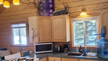 Mökki, useita sänkyjä, vuoristonäköala | Yksityinen keittiö