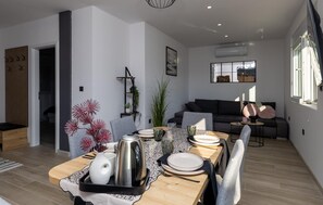 Dining - Beautiful home in Vrgorac (Vrgorac)