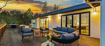 Refined Luxury, Vineyard Views Close to Healdsburg