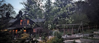 Whimsical and cozy cottage on a homestead in the North Cascades