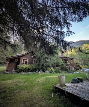 Luokittelematon kuva, 3 kautta 43, painike