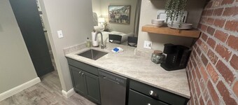 Charming & Luxurious Downtown Durango Hideaway