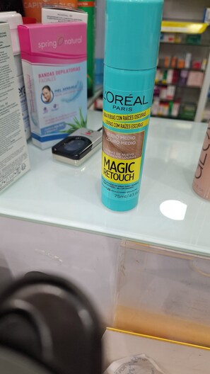 مجففات شعر، مناشف، صابون ، ورق حمّام