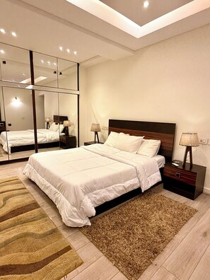 3 Schlafzimmer, Bügeleisen/Bügelbrett, WLAN, Bettwäsche