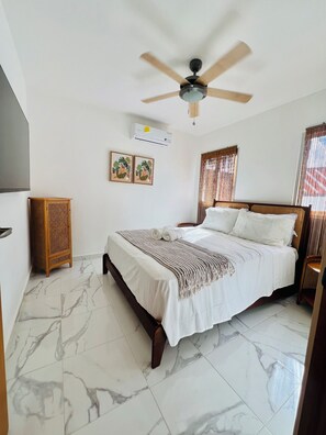 2 habitaciones, tabla de planchar con plancha y wifi gratis 