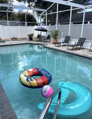 Unclassified image, 3 of 20, button - Cozy 1-bedroom studio in perfect Tampa with AC (Tampa)