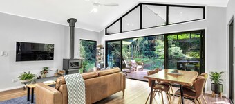 Under the Pecans | 2BR Retreat with Peaceful Scenic Views