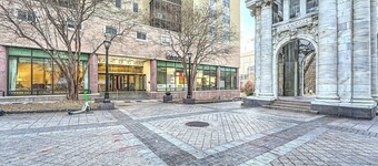   Peachtree Place! One bedroom one bath in the heart of downtown Atlanta!