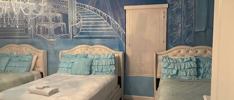 5 habitaciones, tabla de planchar con plancha, wifi y ropa de cama