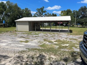 Unclassified image, 5 of 6, button - Fabulous 1-bedroom 1-bathroom with AC and camper hookups for a relaxing getaway (Pass Christian)