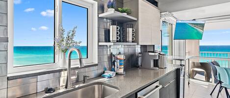 Huoneisto, useita sänkyjä (Shoreline Towers 2066) | Yksityinen keittiö