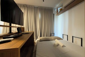 1 chambre, fer et planche à repasser, Wi-Fi, draps fournis