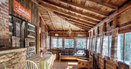 Cozy Log Cabin | Algonquin Shores