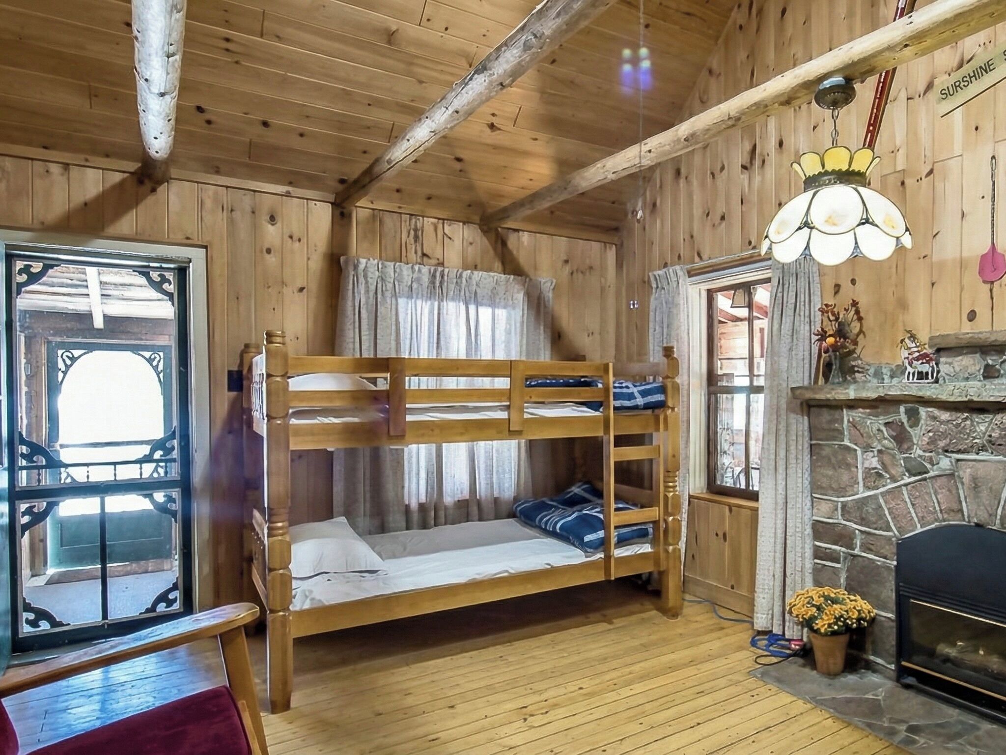 3 chambres, fer et planche à repasser, Wi-Fi gratuit, draps fournis