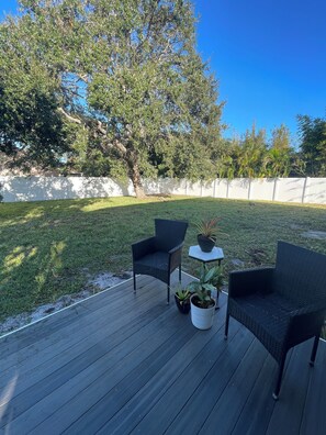 Unclassified image, 4 of 28, button - Pet-Friendly Private Fenced Yard, Near Hospital, Golf, Mets Spring Training (Port St. Lucie)