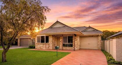 The Cottage - Cozy 3-Bed Beerwah