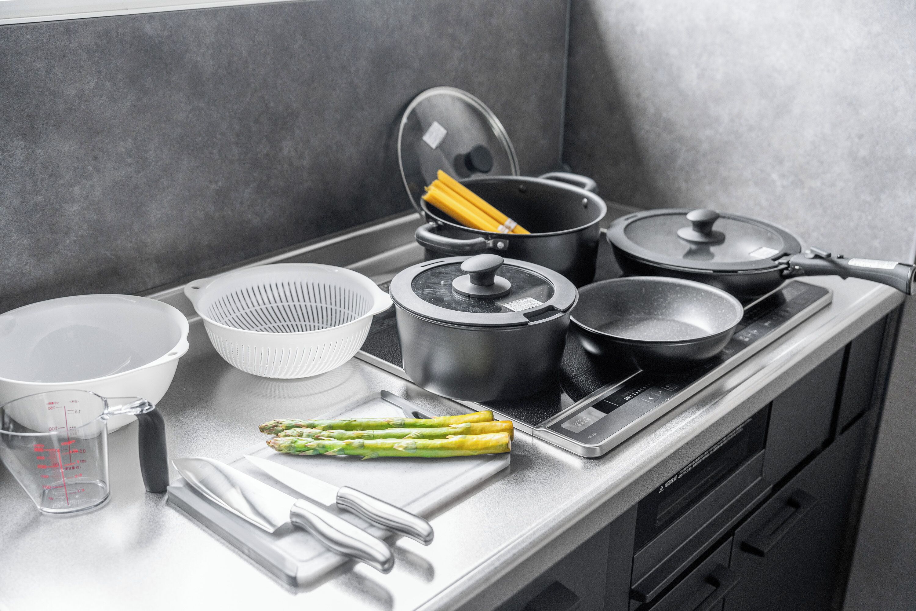 อพาร์ทเมนท์ | ครัวส่วนตัว | ตู้เย็น, ไมโครเวฟ, เตาประกอบอาหาร, เครื่องครัว/จาน/ช้อนส้อม