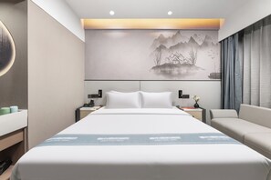 Quarto casal elite | Escrivaninha, espaço de trabalho para notebook, Wi-Fi de cortesia