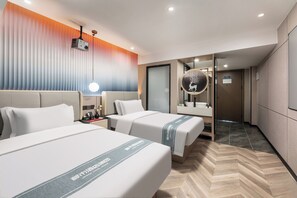 Habitación básica con 1 cama doble o 2 individuales