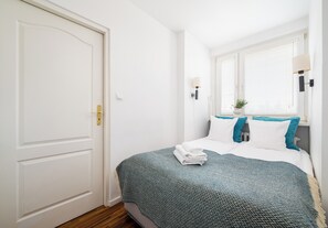 1 bedroom, iron/ironing board, WiFi, bed sheets - Czerniakowska Quantic Apartment (Warszawa)