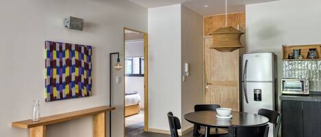 تناول الطعام