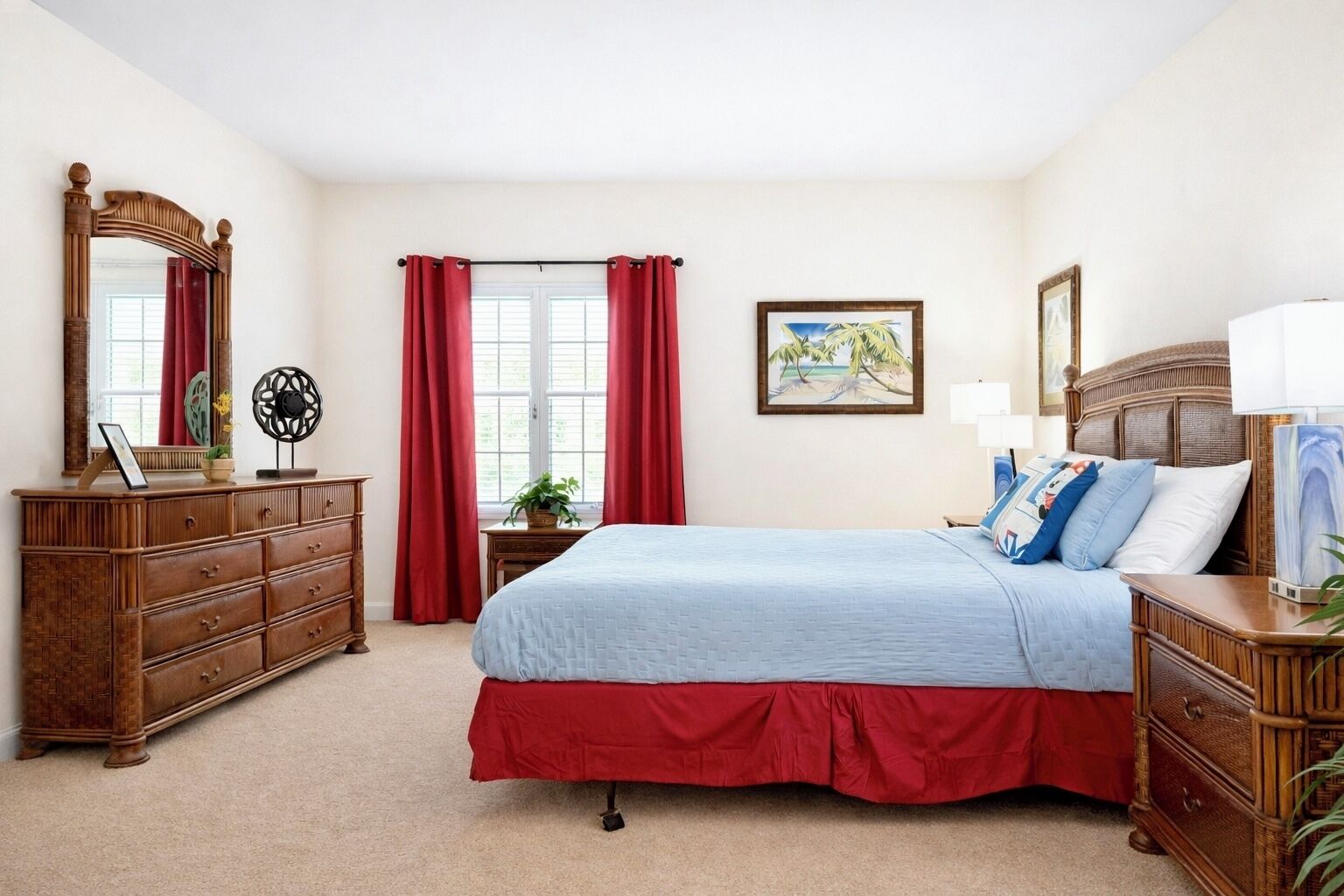 2 chambres, fer et planche à repasser, lit parapluie, Wi-Fi gratuit