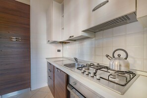 Private kitchen - Casa Laura, Torri del Benaco (Torri Del Benaco)