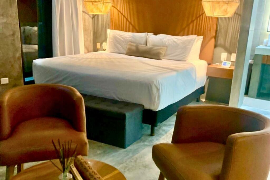 1 habitación y caja de seguridad en la habitación 