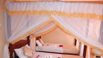 Deluxe-Zweibettzimmer | Kostenloses WLAN, Bettwäsche