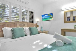 6 bedrooms, iron/ironing board, travel crib, WiFi